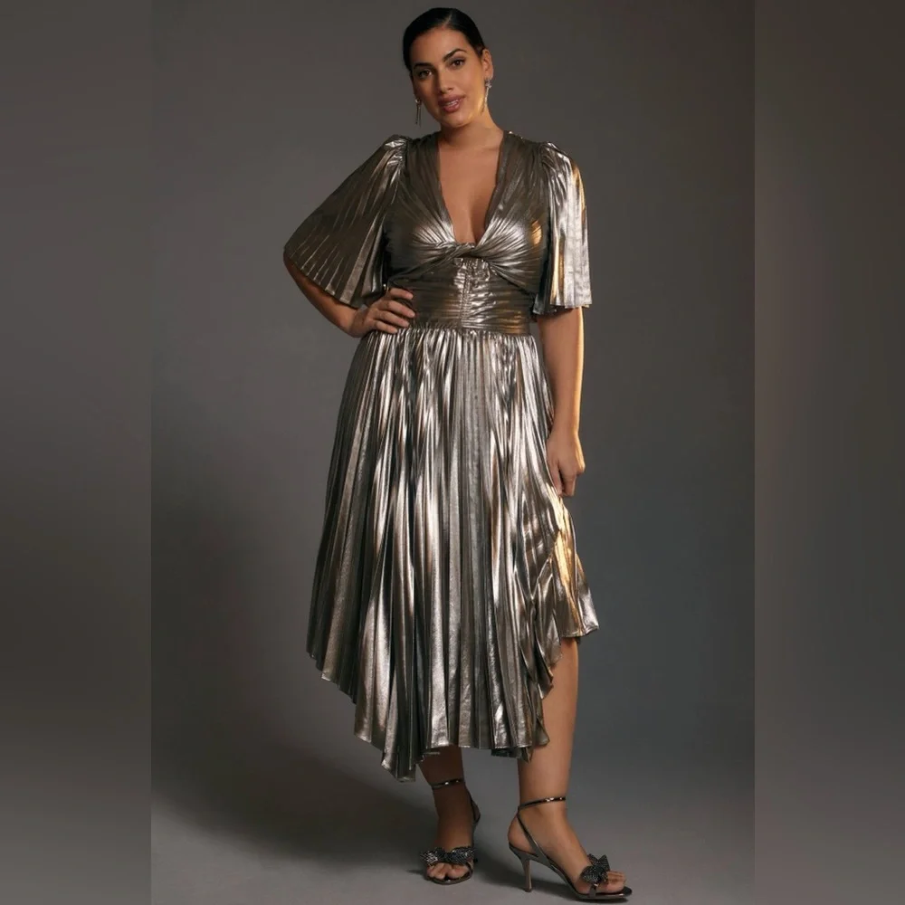 Anthropologie Short-Sleeve Metallic Cutout Midi Dress Holiday Party Pleated 1X - Picture 6 of 8